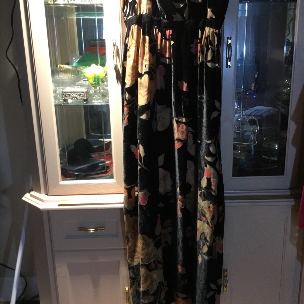 Jessica Simpson Black and Velvet Pink Sleeveless Maxi Sundress